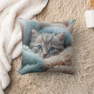 Cojín Decorativo Gatito Esponjoso en una Manta Suave