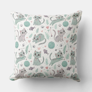 Cojín Decorativo Gatitos Juguetones, Hilo y Pescado - Patrón de Gat