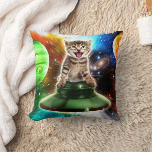 Cojín Decorativo Gato alienígena en el platillo de ufo
