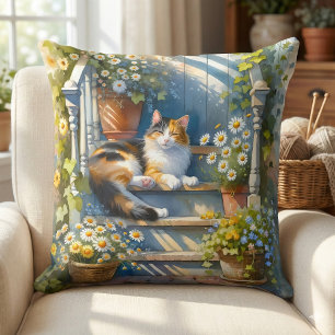 Cojín Decorativo Gato Calico en Pórtico Floral Cottagecore