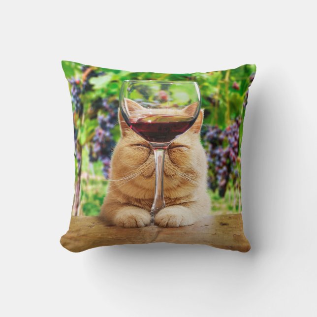 Cojín Decorativo Gato con vidrio de vino (Anverso)