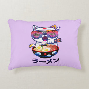 Cojín Decorativo Gato Kawaii comiendo Ramen - Aburridos fideos japo