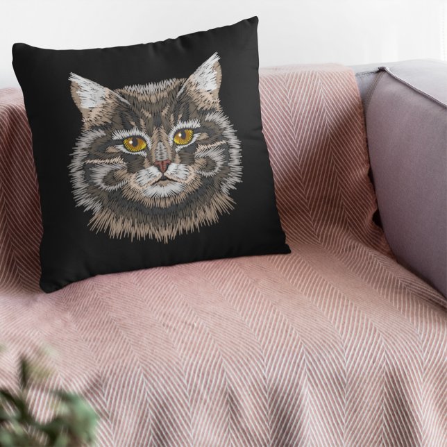 Cojín Decorativo Gato Marrón Blanco Negro Tom (Subido por el creador)