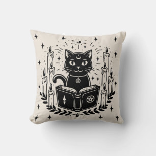 Cojín Decorativo Gato Negro Leyendo Libro Espeluznante 