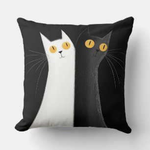 Cojín Decorativo Gato negro y gatos blancos sobre negro