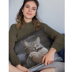 Cojín Decorativo Gato Tabby Corazón de Estambre Hygge Acogedor del