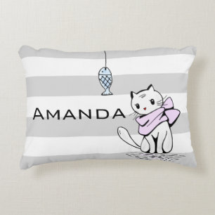 Cojín Decorativo Gato y pez blanco tentado