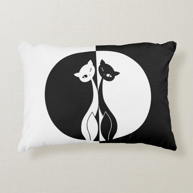 Cojín Decorativo Gatos blancos y negros (Anverso)