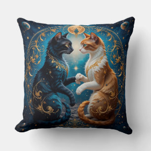 Cojín Decorativo Gatos Celestiales en Arte Cósmico con Oro y Azul