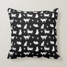 Gatos negros y pintura imprimen blanco