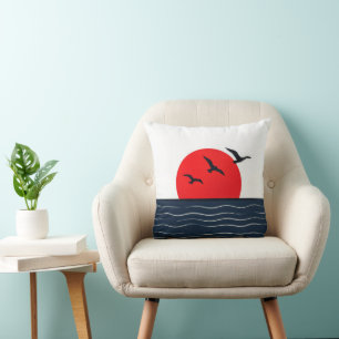 Cojín Decorativo Gaviotas en sol rojo con océano