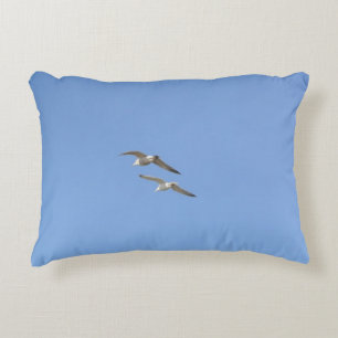Cojín Decorativo Gaviotas volando alto -