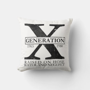 Cojín Decorativo Generación X - Elevada en agua de manguera y descu
