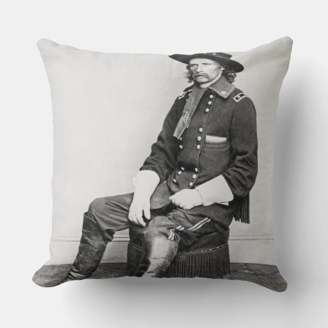 Cojín Decorativo General George A. Custer (foto de b/w) (Anverso)