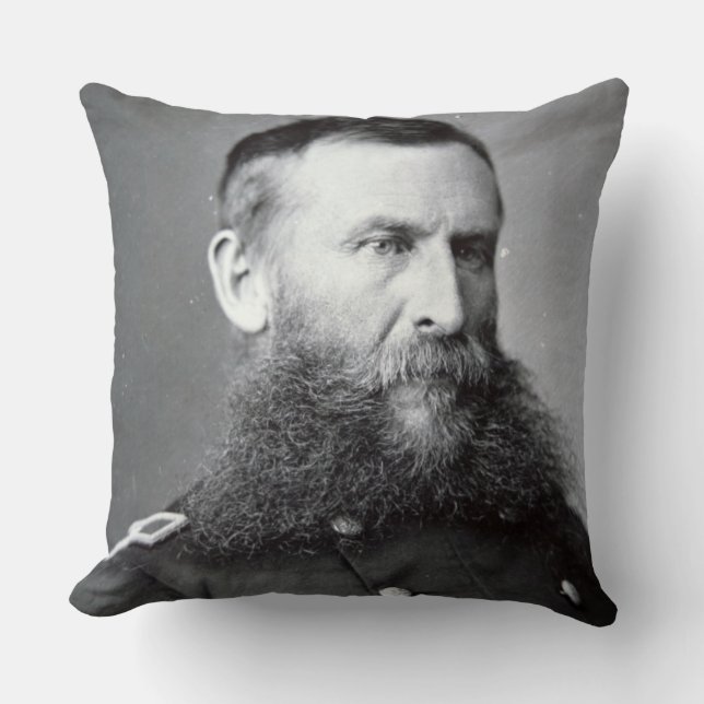Cojín Decorativo General George Crook (foto de b/w) (Anverso)