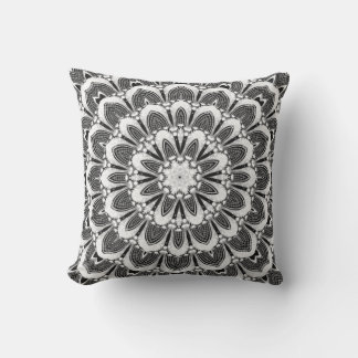 Cojín Decorativo Geometría tribal blanca Cushira de arte Mandala