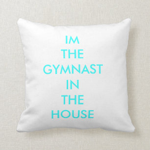 COJÍN DECORATIVO GIMNASTA EN LA CASA