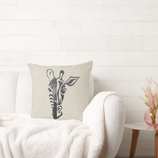 Cojín Decorativo Giraffe – Stylish Throw Pillow