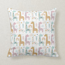Giraffe y fondo arcoiris