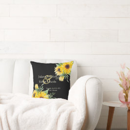 Cojín Decorativo Girasoles en acuarela sobre boda negra   