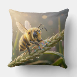 Cojín Decorativo Golden Bumblebee in Bloom Dance.7