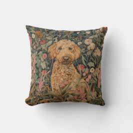 Cojín Decorativo Goldendoodle en un jardín estilo William Morris
