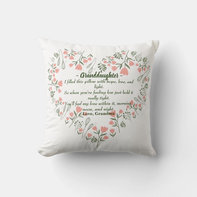 COJÍN DECORATIVO GRANDDAUGHTER PILLOW (Anverso)