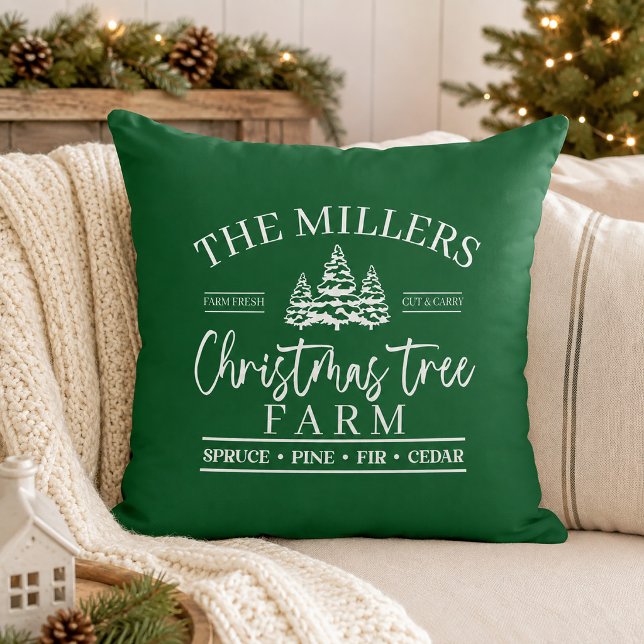 Cojín Decorativo Granja de árboles de Navidad verdes y blancos (Green and White Christmas Tree Farm Throw Pillow)