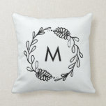 Cojín Decorativo Granja Rústica Pinecone Monogramada<br><div class="desc">Cojín decorativo Monogramado Rústico Laurel Farmhouse Pinecone con fondo natural. Un bonito toque de casa de campo para sus vacaciones y su decoración de invierno.</div>