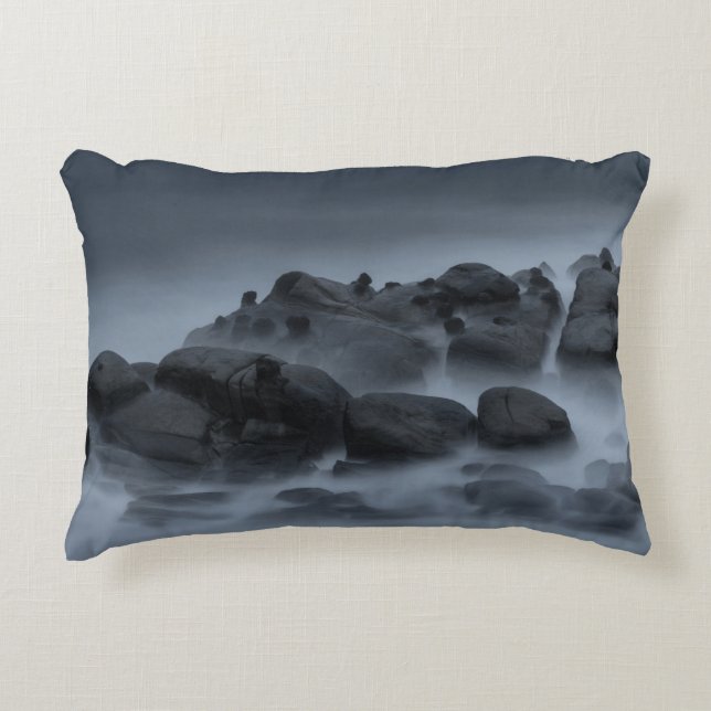 COJÍN DECORATIVO GRAY ROCKS (Anverso)