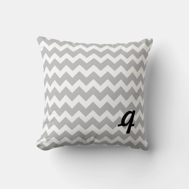 Cojín Decorativo Gris y franja blanca de chevron (Anverso)