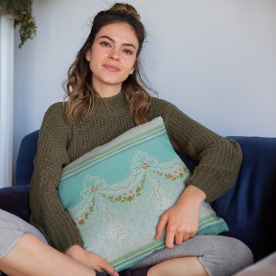 Cojín Decorativo Guirnaldas de Rosas Colgantes Laceados Nudos de La