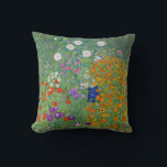 Cojín Decorativo Gustav Klimt Flower Garden Vintage Art Nouveau<br><div class="desc">Pintura Bella Artes Gustav Klimt Flower Garden Vintage Art Nouveau 1907</div>
