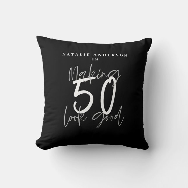 Cojín Decorativo Hacer que 50 parezca buena celebración de cumpleañ (Anverso)