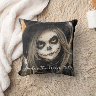 Cojín Decorativo Halloween, Bajo el Sombrero de Bruja, Espeluznante