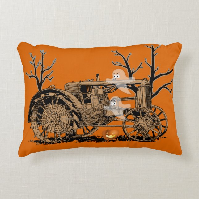 COJÍN DECORATIVO HALLOWEEN GHOST PUMPKIN FARM TRACTOR ANTIGUO (Anverso)