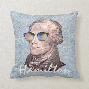 Cojín Decorativo Hamilton en tonos azules y fondo cardíaco