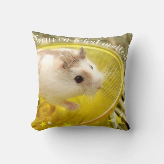 Cojín Decorativo Hammyville - Hamster on Wheel (Anverso)