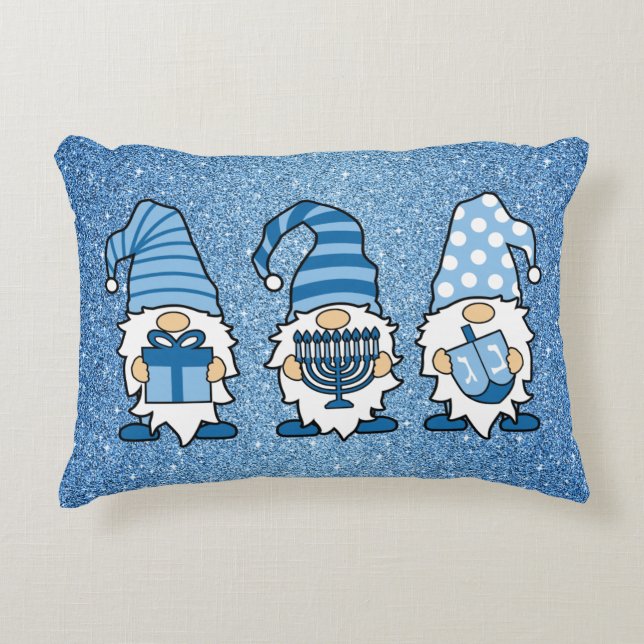 Cojín Decorativo Hanukkah Gnomes Trio (Anverso)