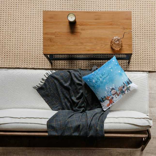 Cojín Decorativo Hello Winter Personalized Throw Pillow (Subido por el creador)