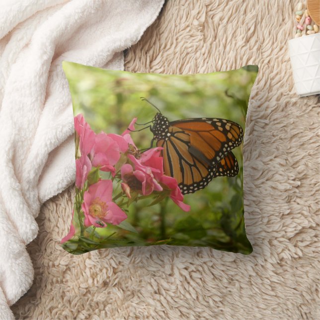 Cojín Decorativo Hermosa Mariposa Monarca (Manta)