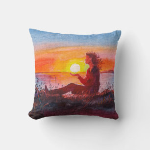 Cojín Decorativo Hermosa puesta de sol del océano. Retrato de mujer