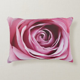 Cojín Decorativo Hermosa y preciosa casa de chica de flores de rosa