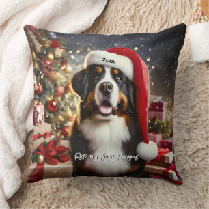 Cojín Decorativo Hermoso perro de montaña de Berna con Santa Hat
