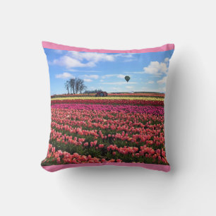 Cojín Decorativo Hermoso Tulip Field con globo de aire caliente, Or