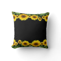 Hermosos girasoles amarillos sobre negro