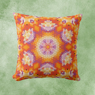 Cojín Decorativo Hex Mandala Naranja Morado y Blanco