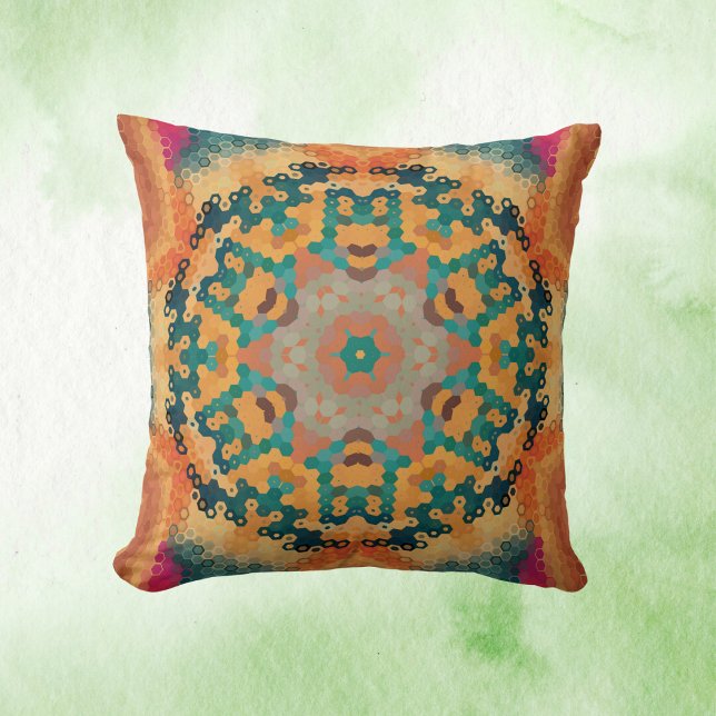 Cojín Decorativo Hex Mandala Naranja y azul (Orange and Blue Hexagon Mandala Throw Pillow by Wormhole Orbital)
