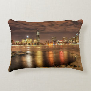 Cojín Decorativo Hielo derretido parcialmente en el río Charles en