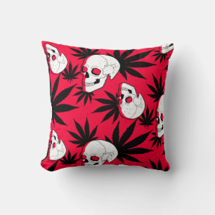 Cojín Decorativo Hoja de hierba y calaveras sobre rojo